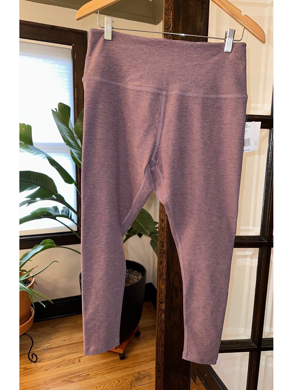 Womens beyond yoga leggings